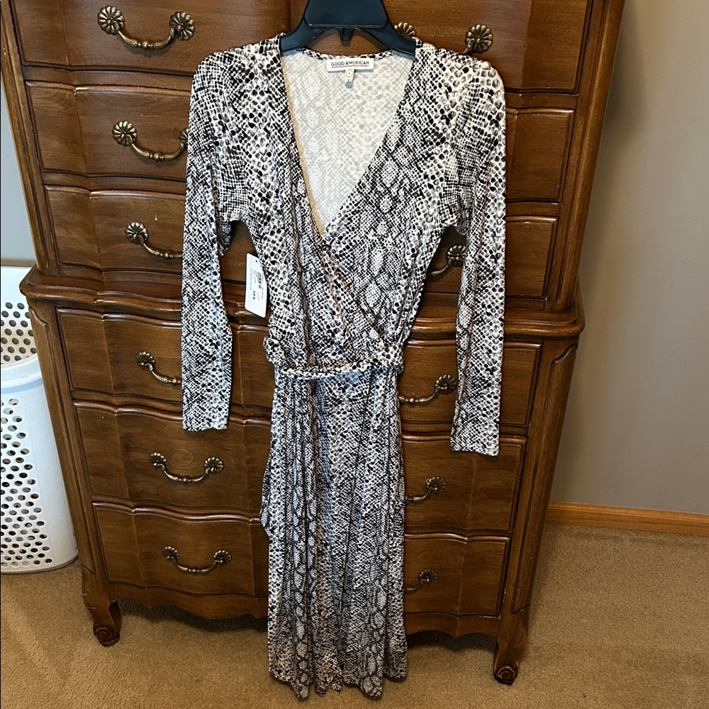 Good American Black and White Snake Print Dress